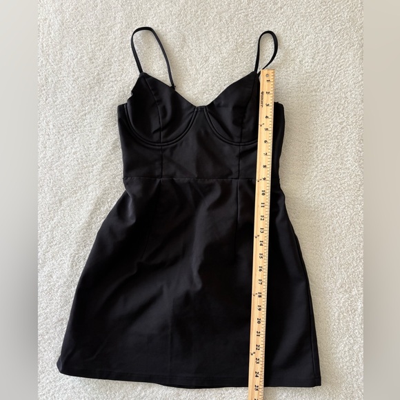 Elegant Black Women's Sleeveless Dress Size Small - Picture 11 of 12